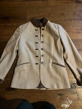German Trachten jacket
(Equestrian / hunt coat style)